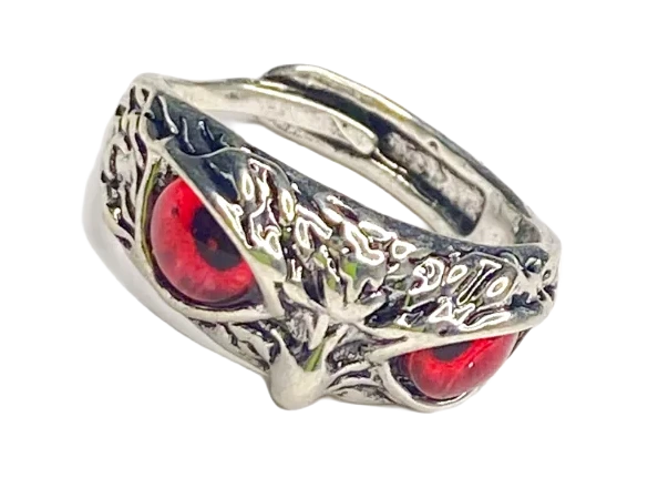 Anillo Búho Ojos Rojos, fotografía del catálogo Draco