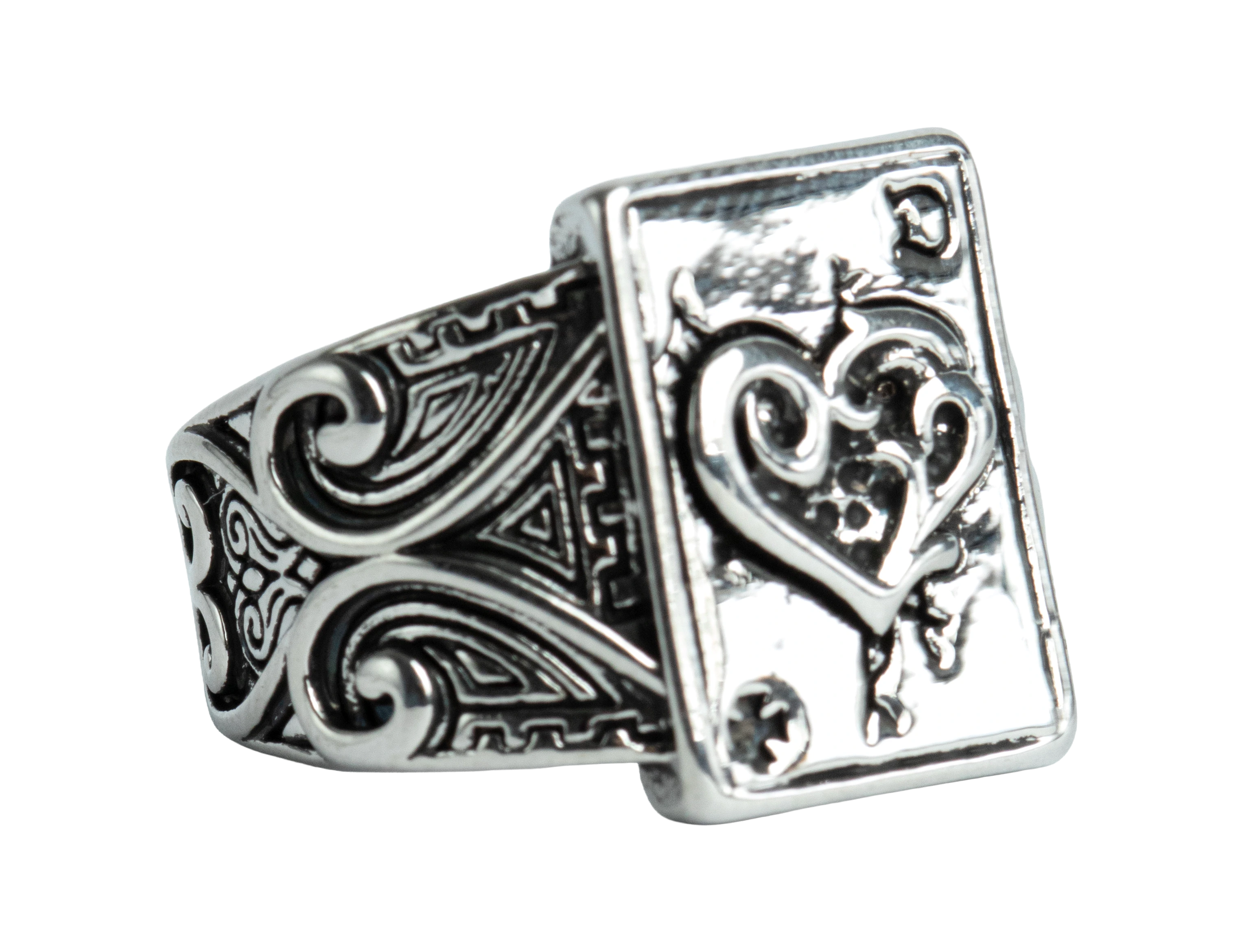 Anillo Naipe Estelar, fotografía del catálogo Draco
